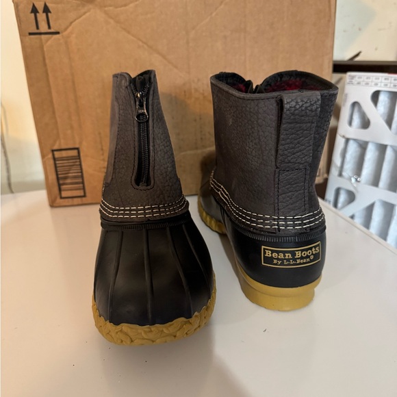Men's Bean Boots, 8" Fleece-Lined Insulated front zip - Picture 5 of 5